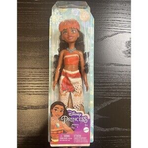 Disney Princess Moana Poseable Fashion Doll 11 Inch  New In Box